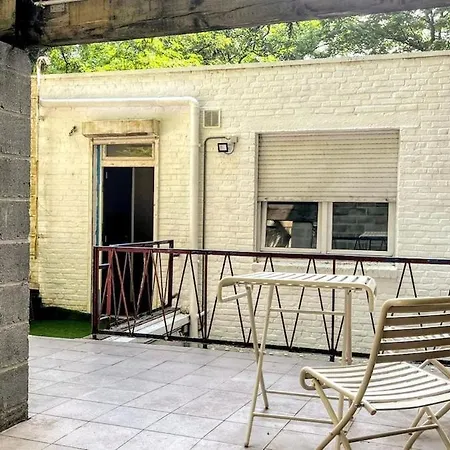 Apartment Aux Cedres - Peaceful With Easy Parking *